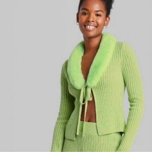 Wild Fable Green Ribbed Sweater with Faux Fur Collar